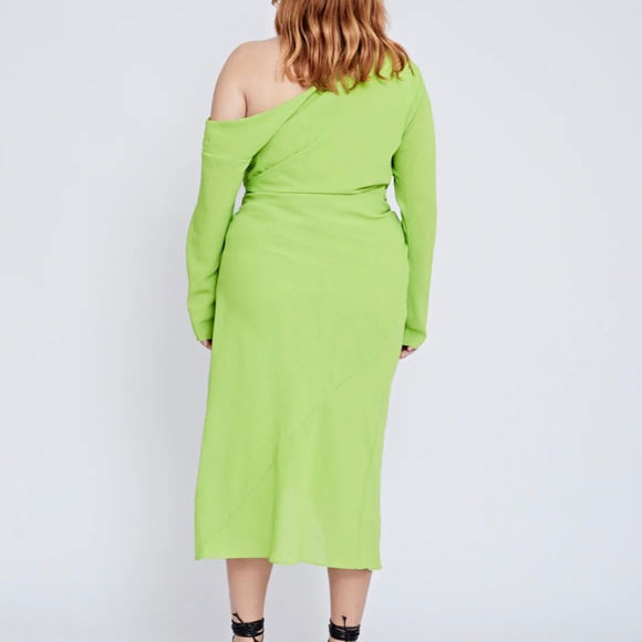 Pfeiffer Green off the shoulder dress - Picture 4 of 5